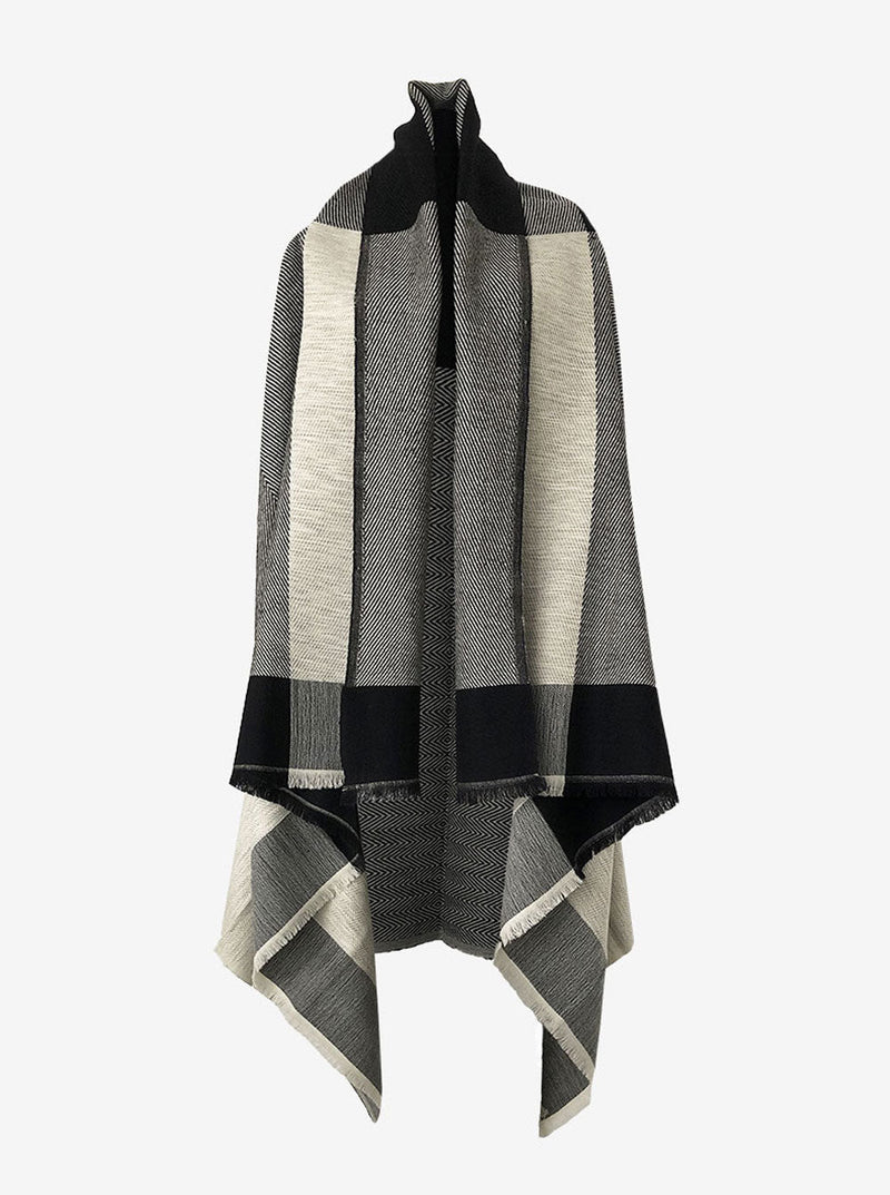 cape infinity wool black white