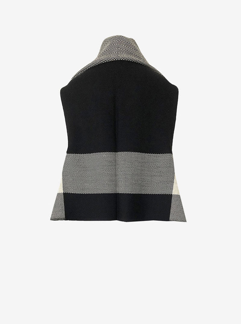 cape infinity wool black white
