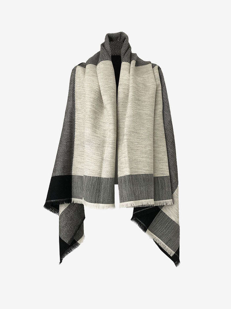 cape infinity wool black white